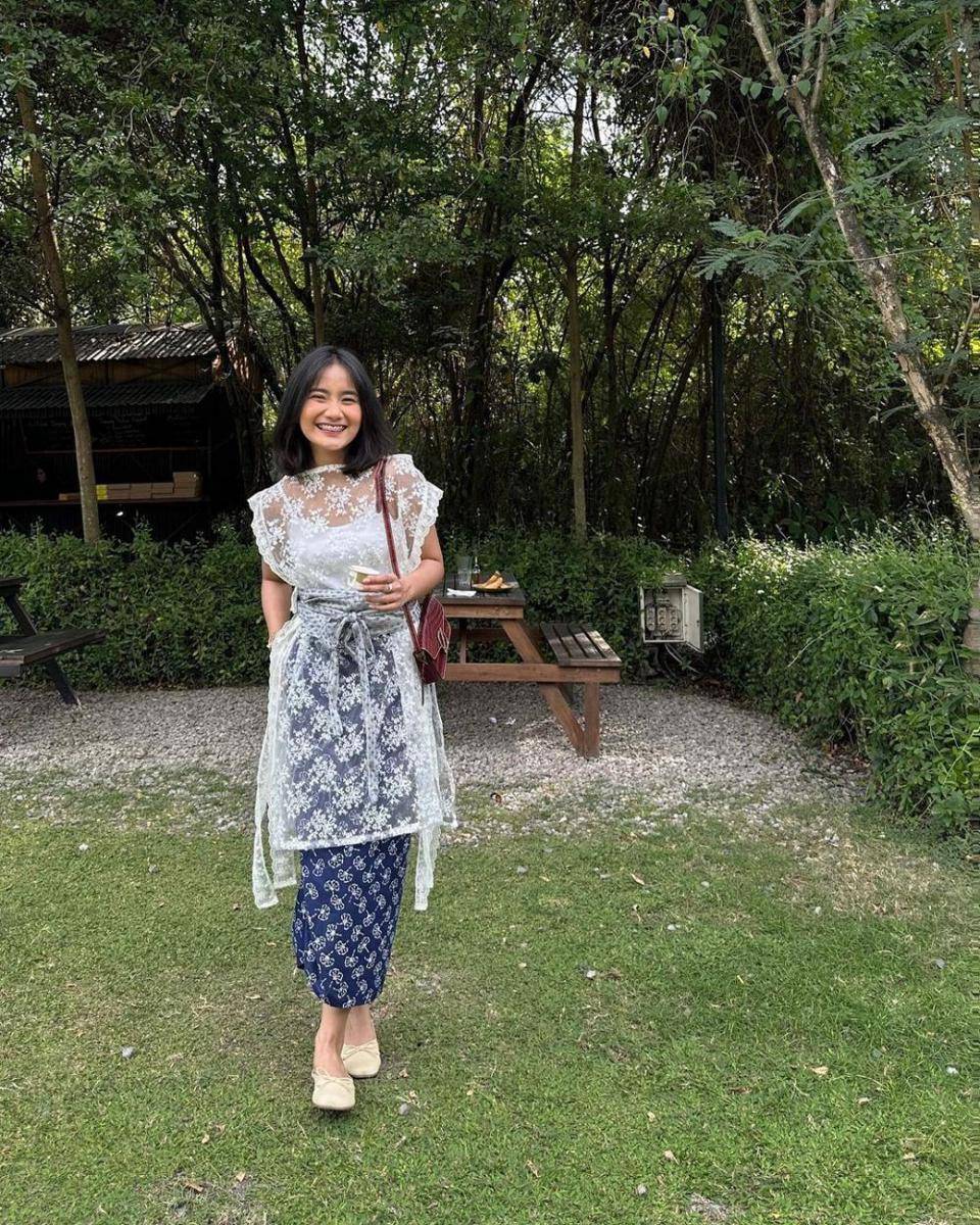 Outfit kondangan Jesica Ceren (instagram.com/jesicaceren)