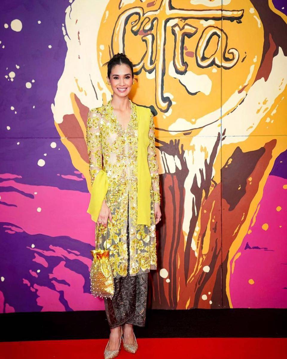 Koleksi batik Marsha Timothy (instagram.com/marshatimothy)