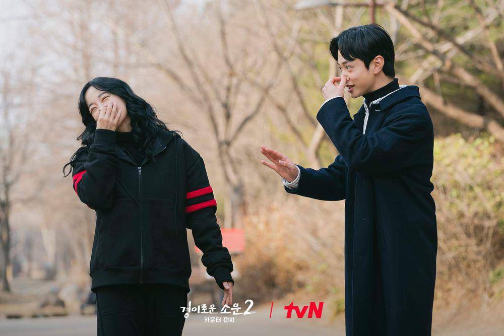 Kim Se Jeong dan Seo Byeok Joon di The Uncanny Counter 2 (dok. tvN/The Uncanny Counter 2)