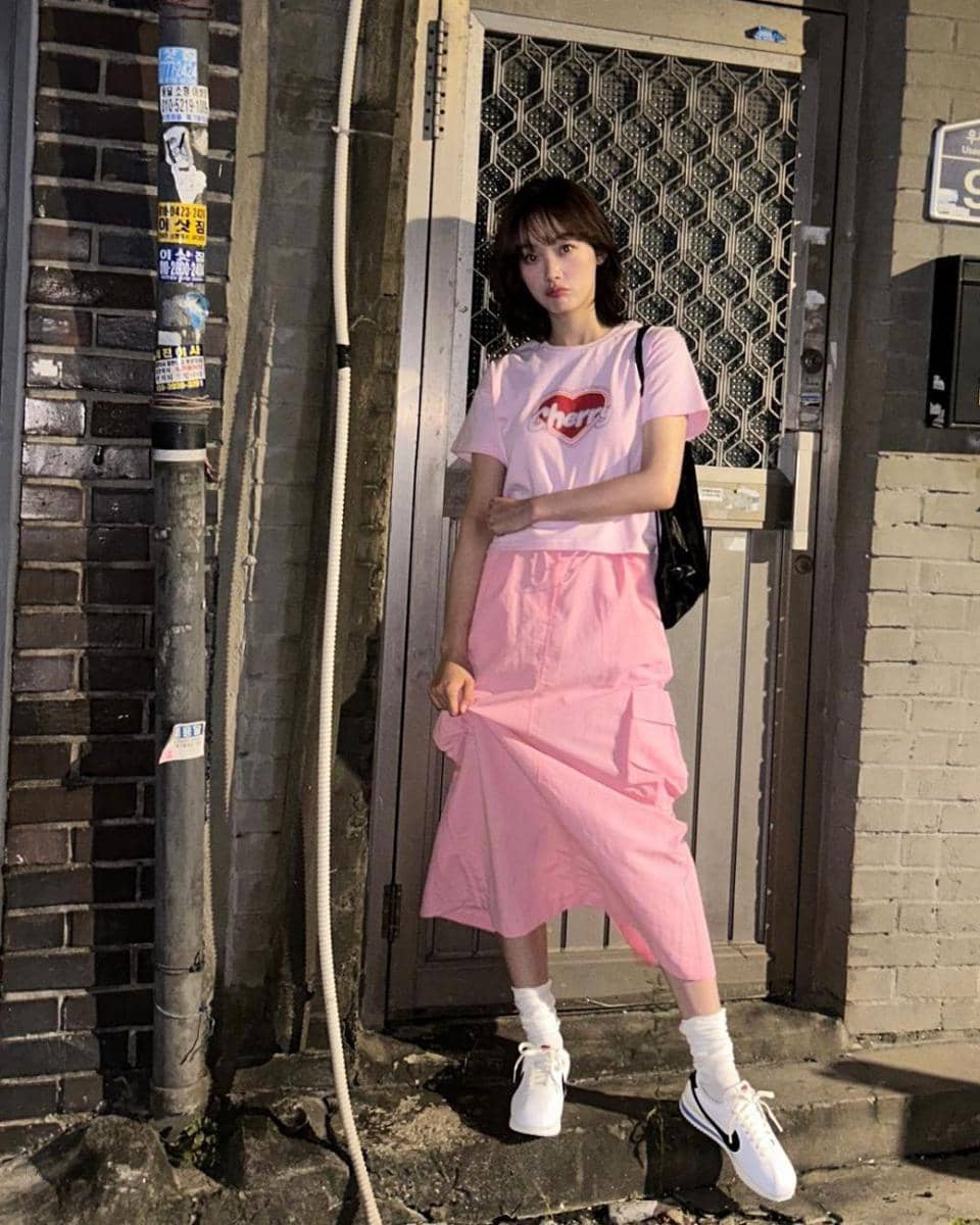 referensi outfit santai ala Lee Yoo Mi (instagram.com/leeyoum262)