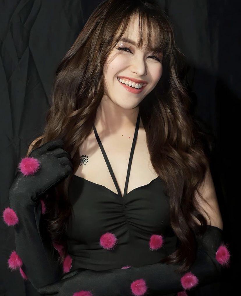 potret terbaru Ayu Ting Ting (Instagram.com/ayutingting92)