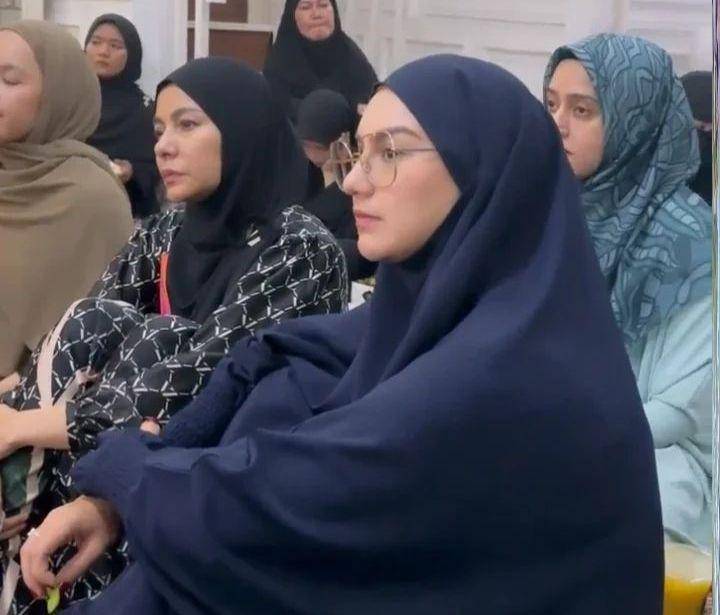 Irish bella bertemu Ammar Zoni (Tiktok.com/indie.dindi)