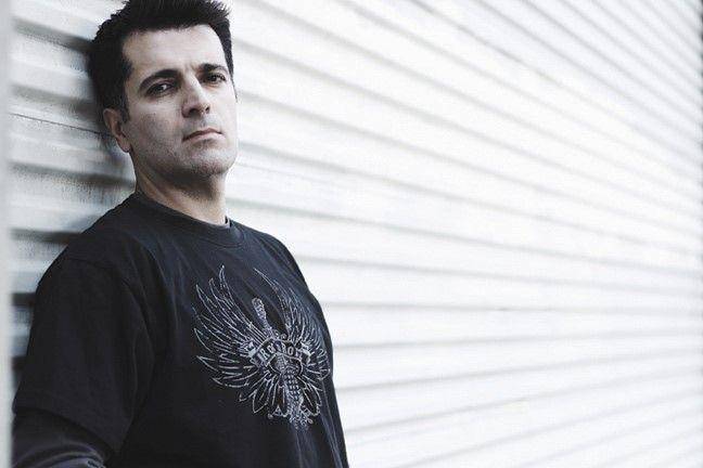 Lirik lagu We Will Not Go Down - Michael Heart (dok. Michael Heart Official Website)