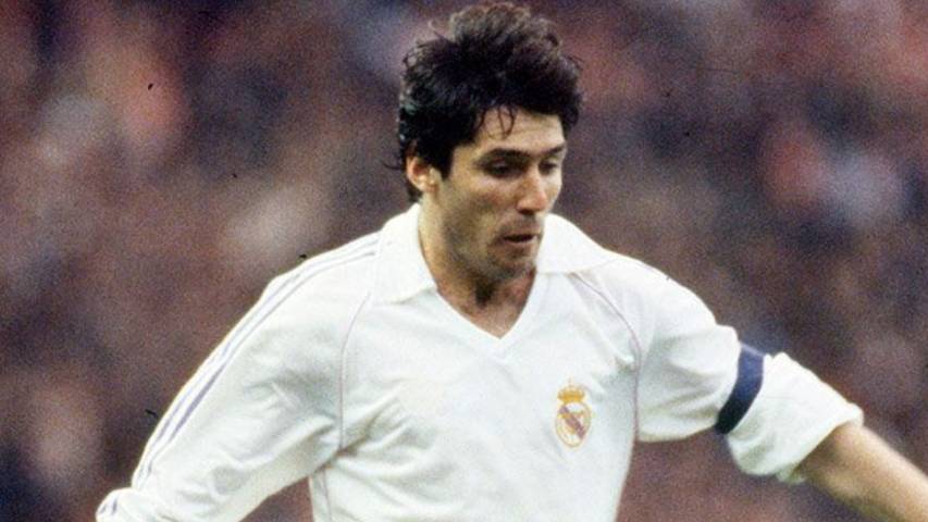 Carlos Santillana (realmadrid.com)