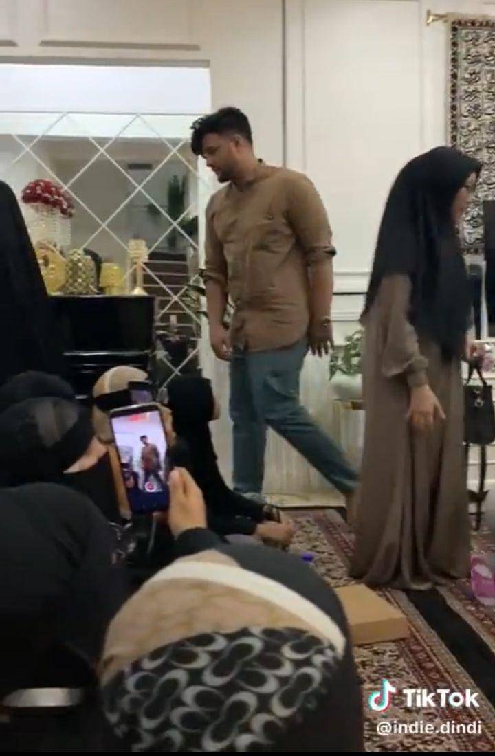 Irish bella bertemu Ammar Zoni (Tiktok.com/indie.dindi)