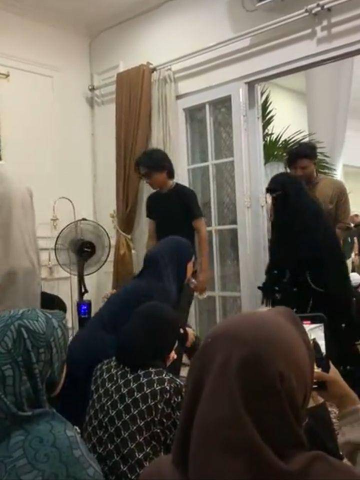 Irish bella bertemu Ammar Zoni (Tiktok.com/indie.dindi)