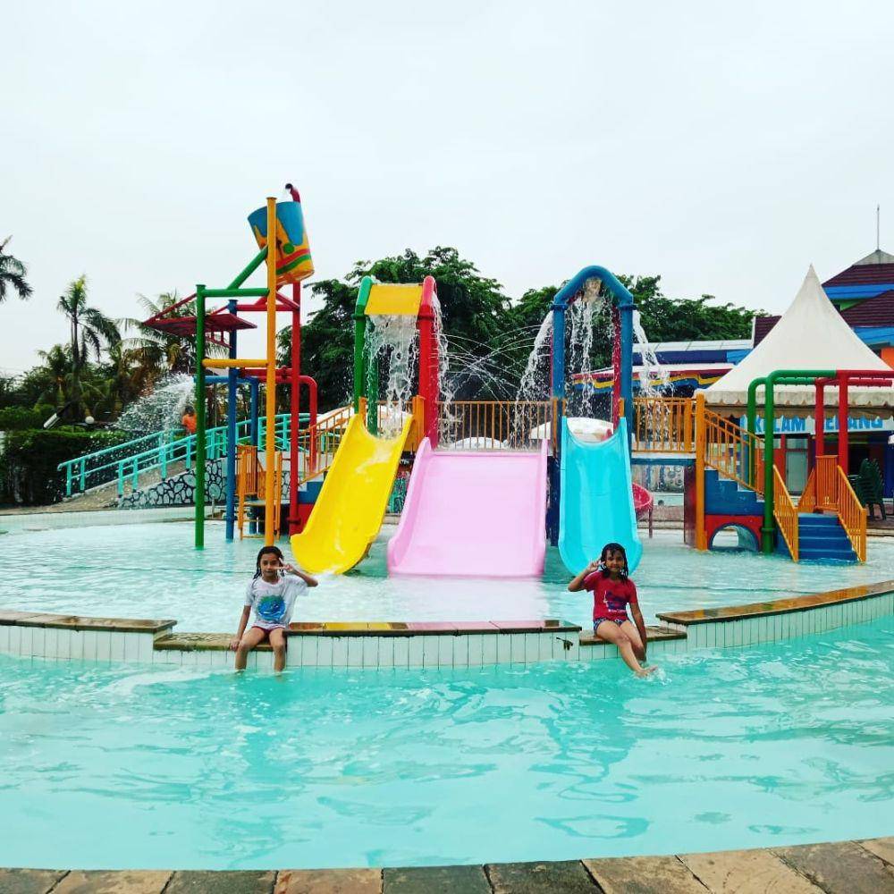 Taman Air Tirtamas (instagram.com/reza.reza_19)