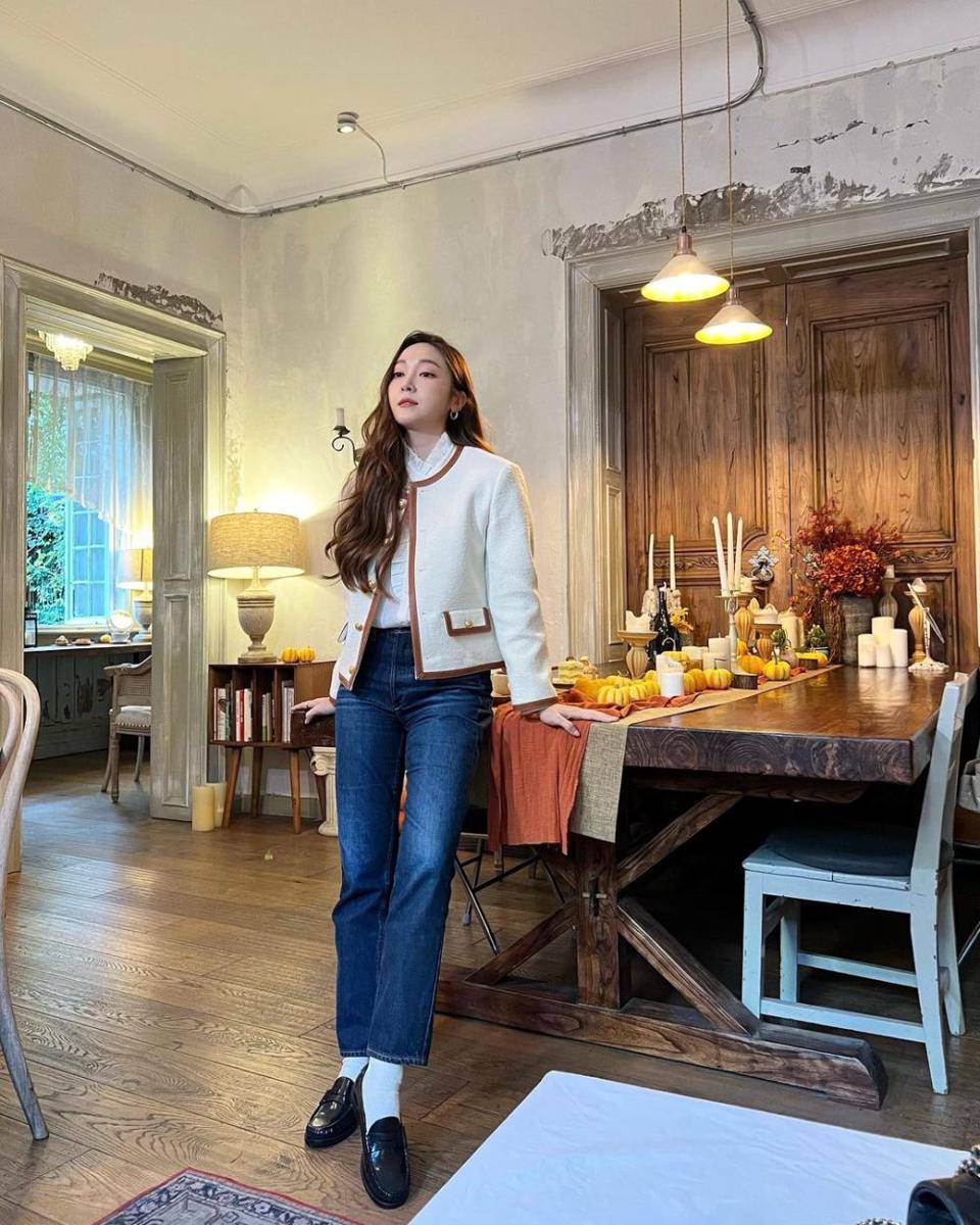 OOTD semi formal ala Jessica Jung (instagram.com/jessica.syj)