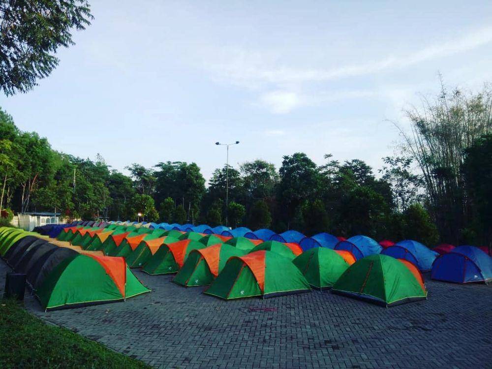Kubu Barat Camp Rental Outdoor (instagram.com/kubu_barat_camp_malang)