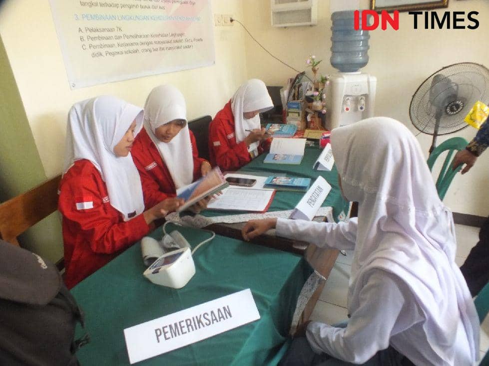 dibentuknya sekolah siaga kependudukan karena tingginya laju pertumbuhan penduduk.(IDN Times/Sutrisno)