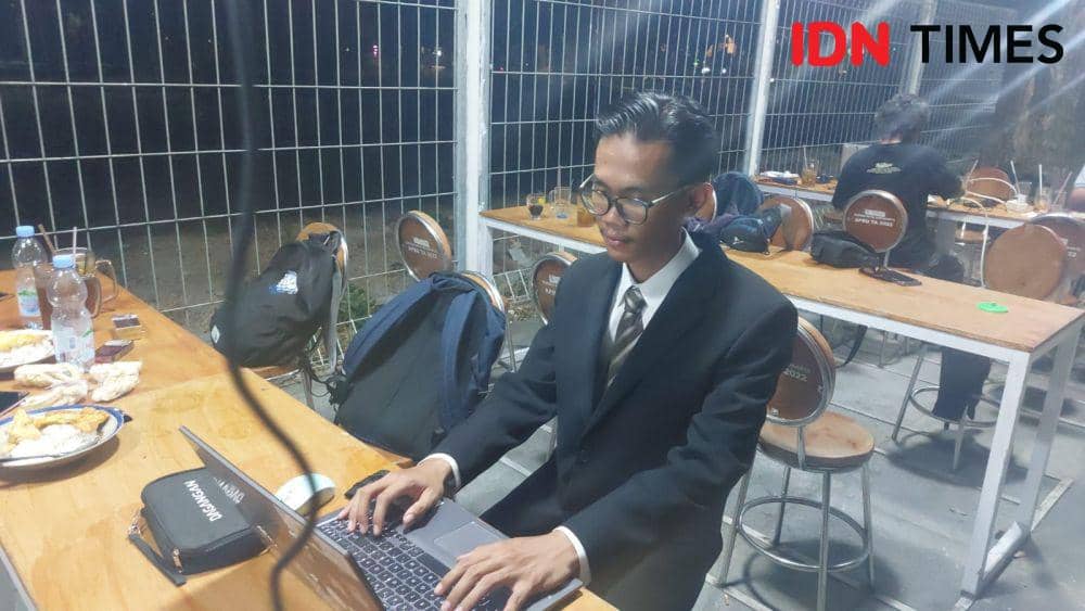 Almas Tsaqibbirru Re A, pengugat MK soal batas usia capres/cawapres. (IDN Times/Larasati Rey)