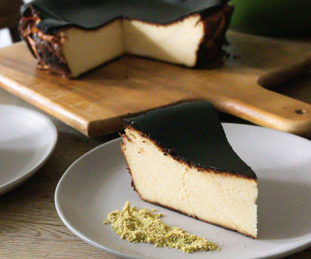 ilustrasi burnt cheesecake (pexels.com/Geraud pfeiffer)