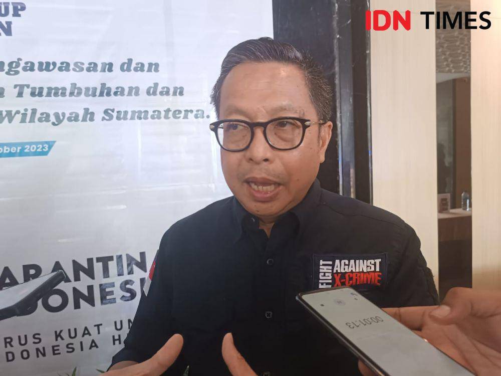 Dirjen Gakkum KLHK, Rasio Ridho Sani usai menghadiri FGB Balai Karantina Lampung di Hotel Emersia Bandar Lampung, Selasa (17/10/2023). (IDN Times/Tama Yudha Wiguna).