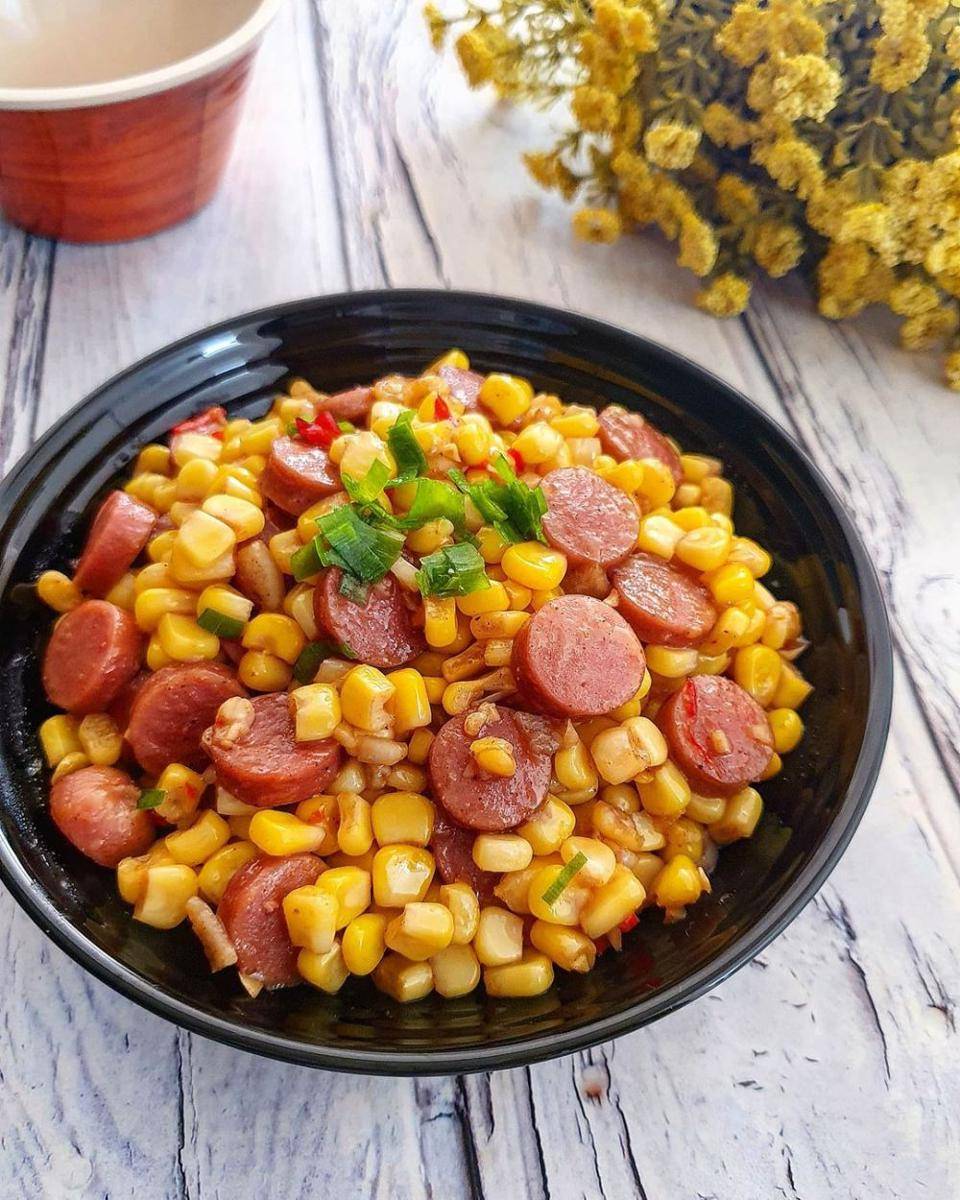 Tumis jagung sosis (instagram.com/yscooking)