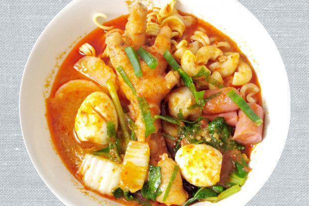 Dampak Makan Seblak Terlalu Sering, Risiko Hipertensi Naik!
