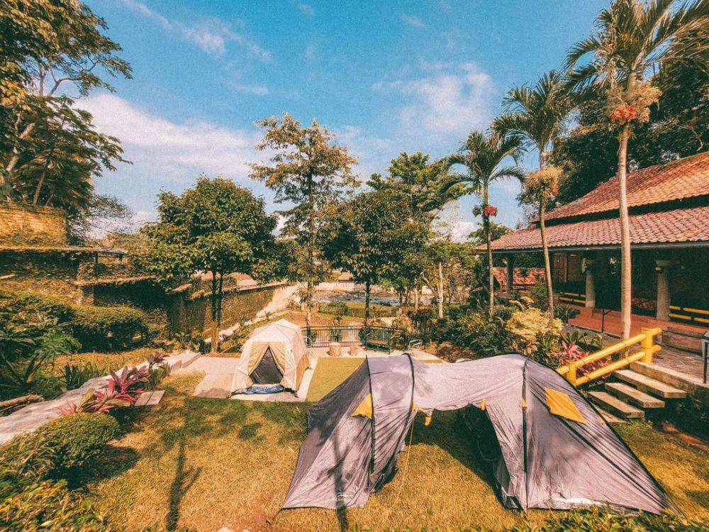 Ilustrasi fasilitas di Kampoeng Wisata Cinangneng (instagram.com/kampoengwisatacinangneng)