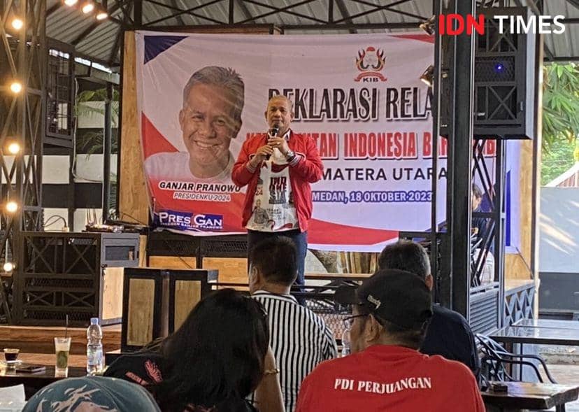 Relawan yang tergabung dalam Kebangkitan Indonesia Baru/KIB Sumut menggelar deklarasi (IDN Times/Indah Permata Sari)