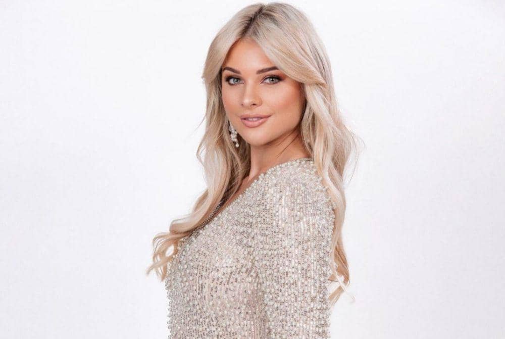 7 Potret Georgia Waddington Miss Selandia Baru 2023, Super Elegan!