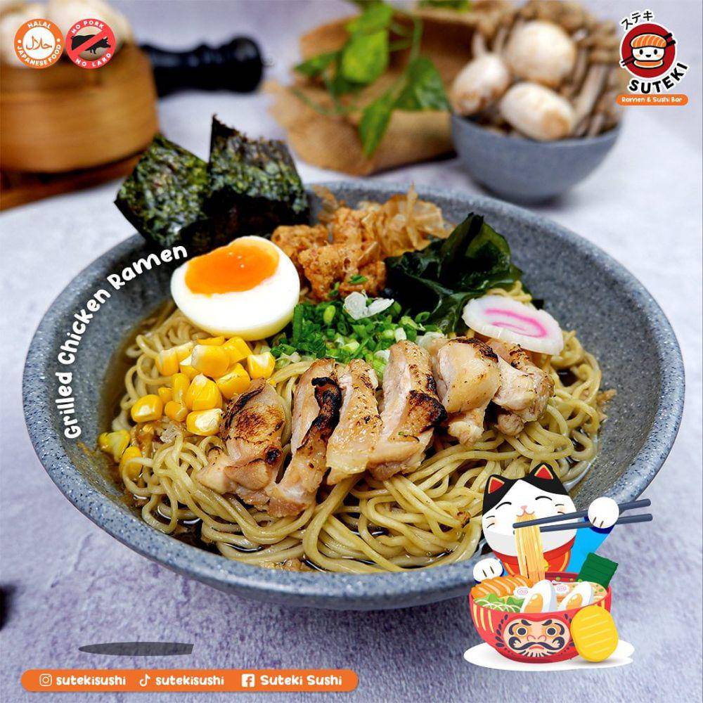 menu ramen di Suteki Sushi dan Ramen Bar. (instagram.com/sutekisushi)