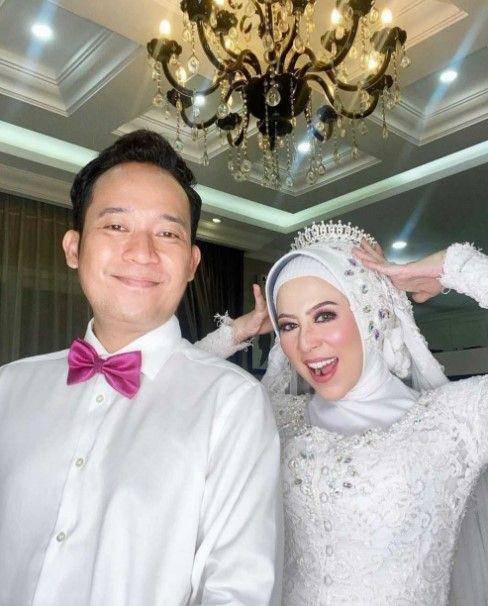 artis ultah pernikahan jadi pengantin lagi (instagram.com/shantydenny)
