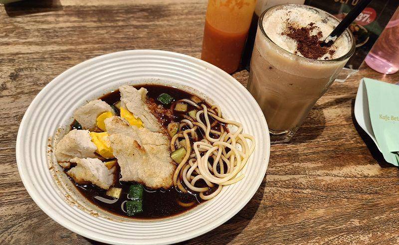 ilustrasi menu Kafe Betawi (google.com/maps/Elvil Villamora)
