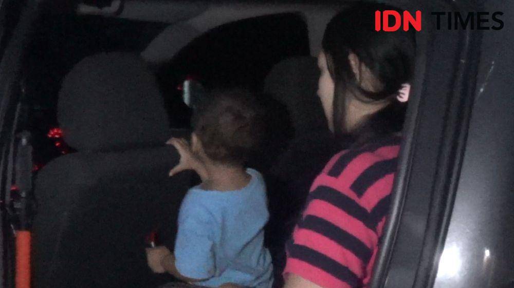Korban dan pelaku dibawa ke kantor polisi. IDN Times/ Istimewa
