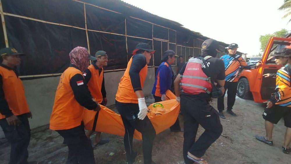 Perahu Compreng Terbalik di Pantai Wagir Indah Cilacap, 2 Nelayan Meninggal