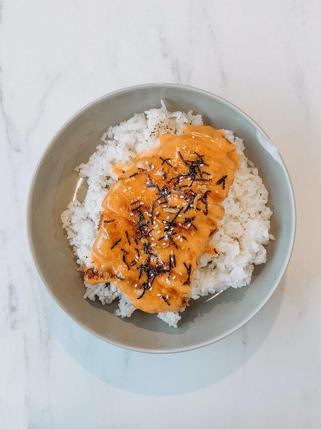 Resep Donburi Chicken Mayo, Menu Praktis Makan Malam