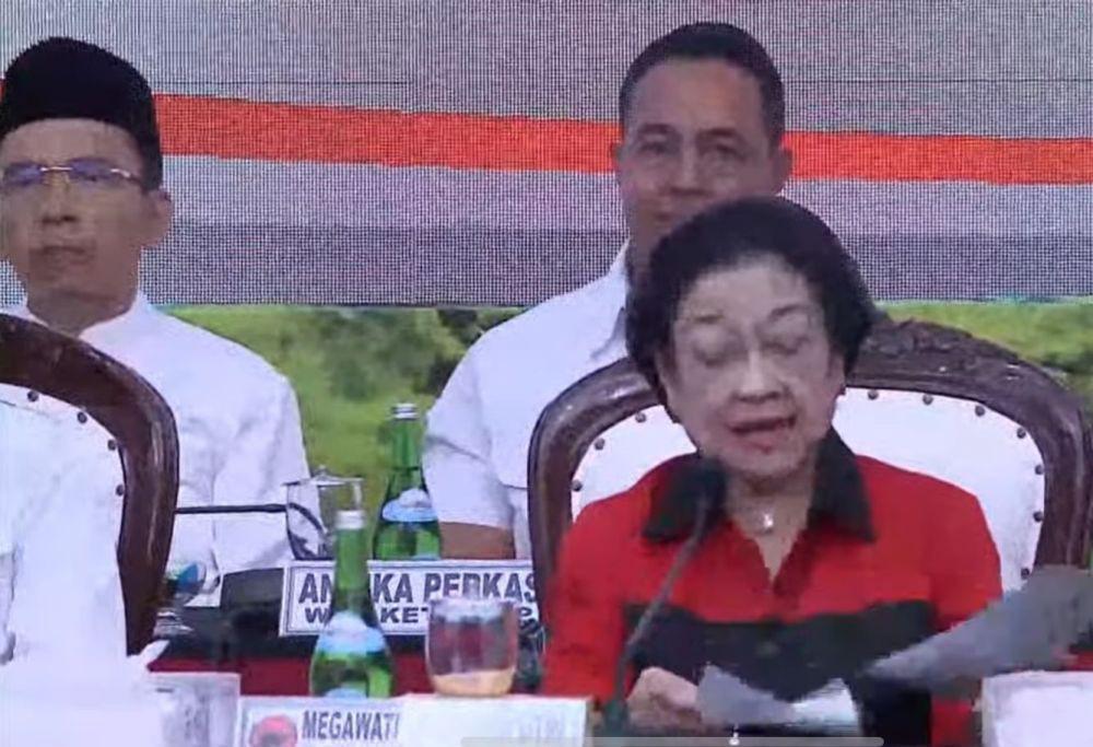 Pengumuman Bacawapres Ganjar, TGB Duduk di Belakang Megawati