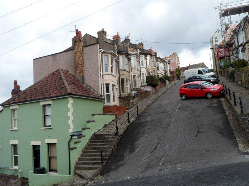 Vale Street (commons.wikimedia.org/jaggery)