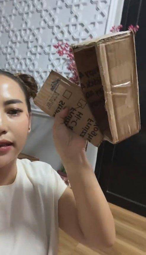 Mpok Alpa belanja online shop (TikTok.com/ninampokalpa)