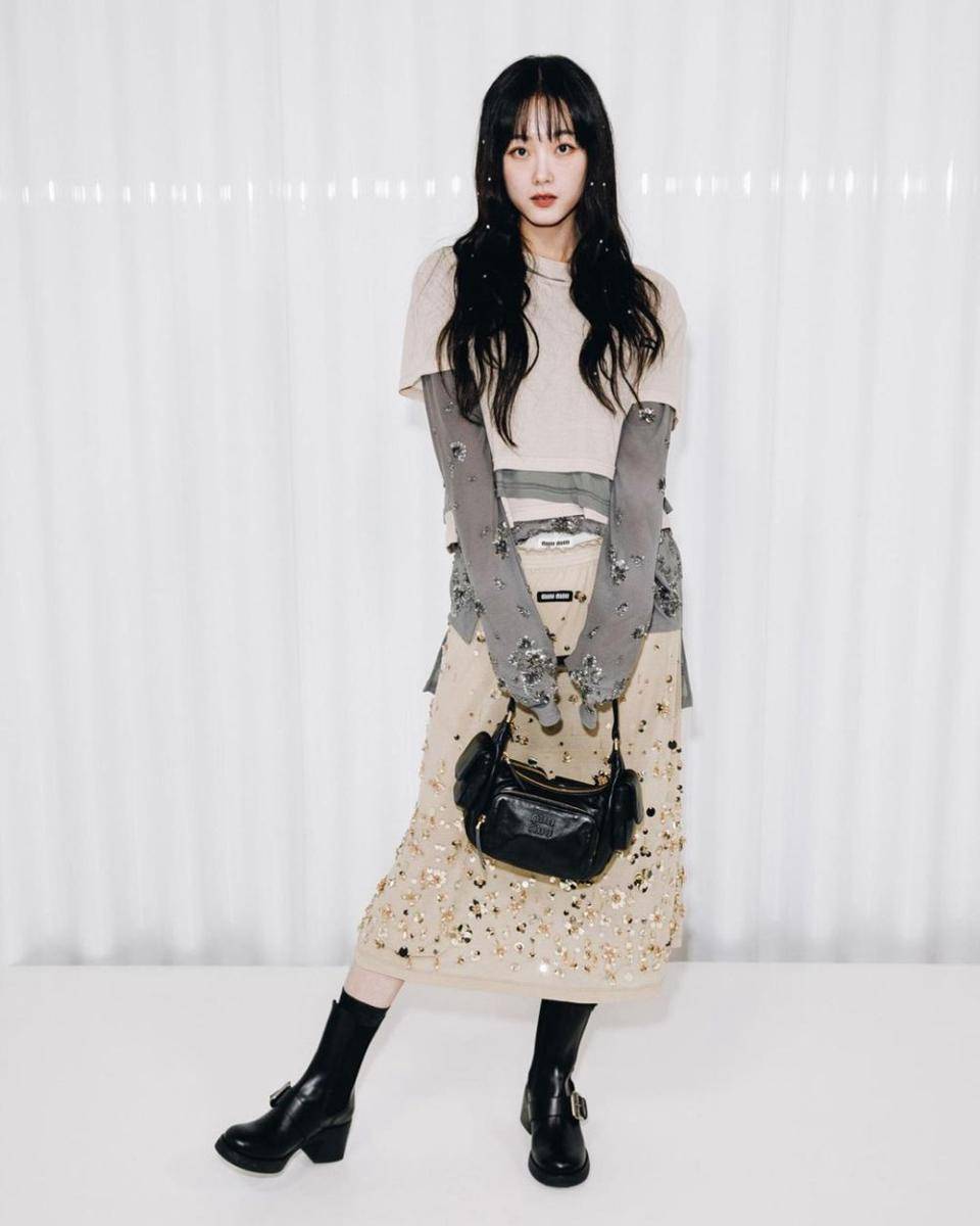 Lee Yoo Mi (instagram.com/leeyoum262)