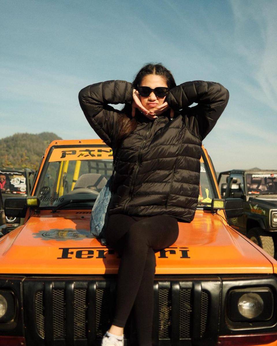 potret Azizah Salsha liburan di Dieng (instagram.com/acadumpie)