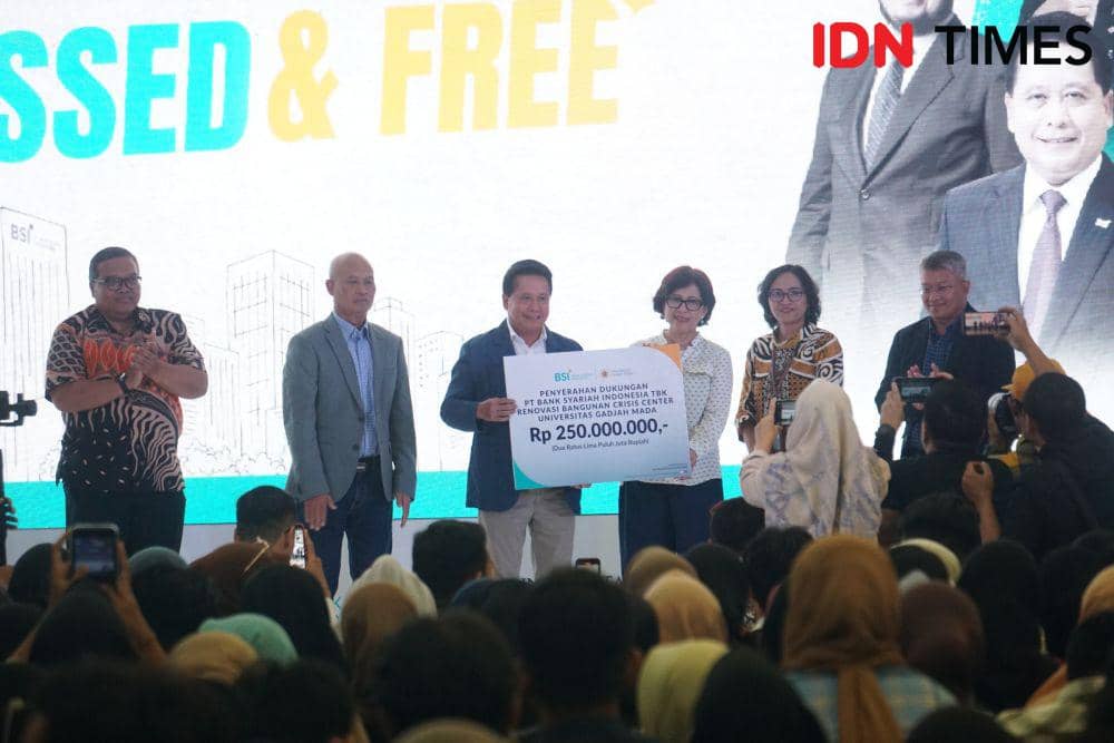 Sharia Financial Literation ‘Young, Blessed, Free’, di Universitas Gadjah Mada (UGM), Yogyakarta, Kamis (19/10/2023). (IDN Times/Herlambang Jati Kusumo)