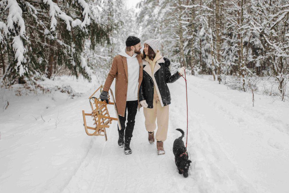5 Tips Berpacaran Lagi dengan Pasangan Setelah Menikah, Romantis!