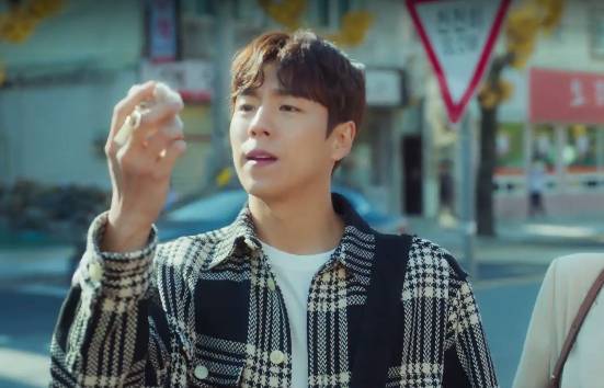 Lee Hyun Woo A Good Day to Be a Dog (Dok.MBC/ A Good Day to Be a Dog)