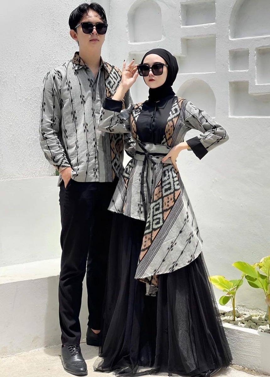 Tenun monokrom (instagram.com/wendaamaliia)