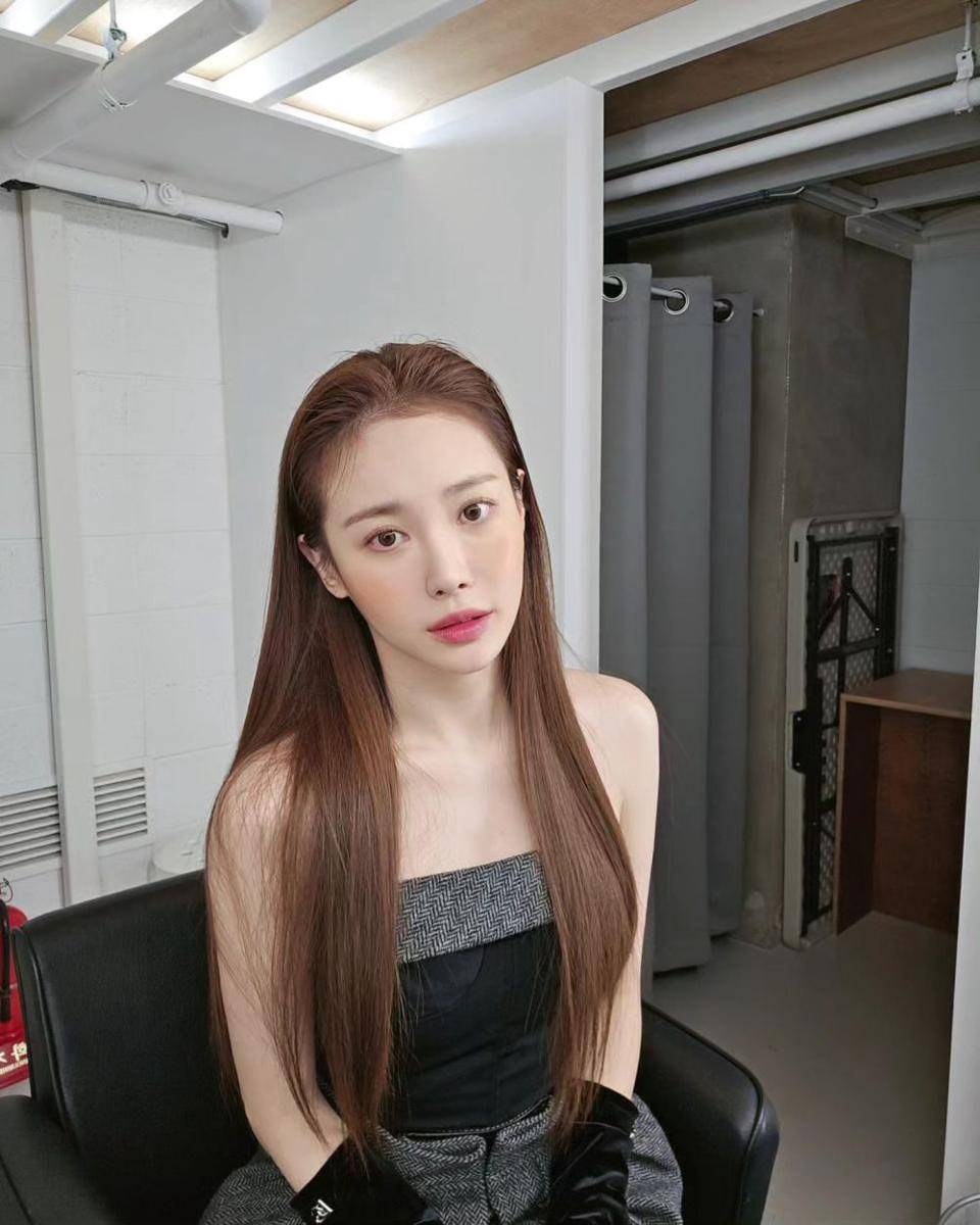 Yura (Instagram.com/yura_936)