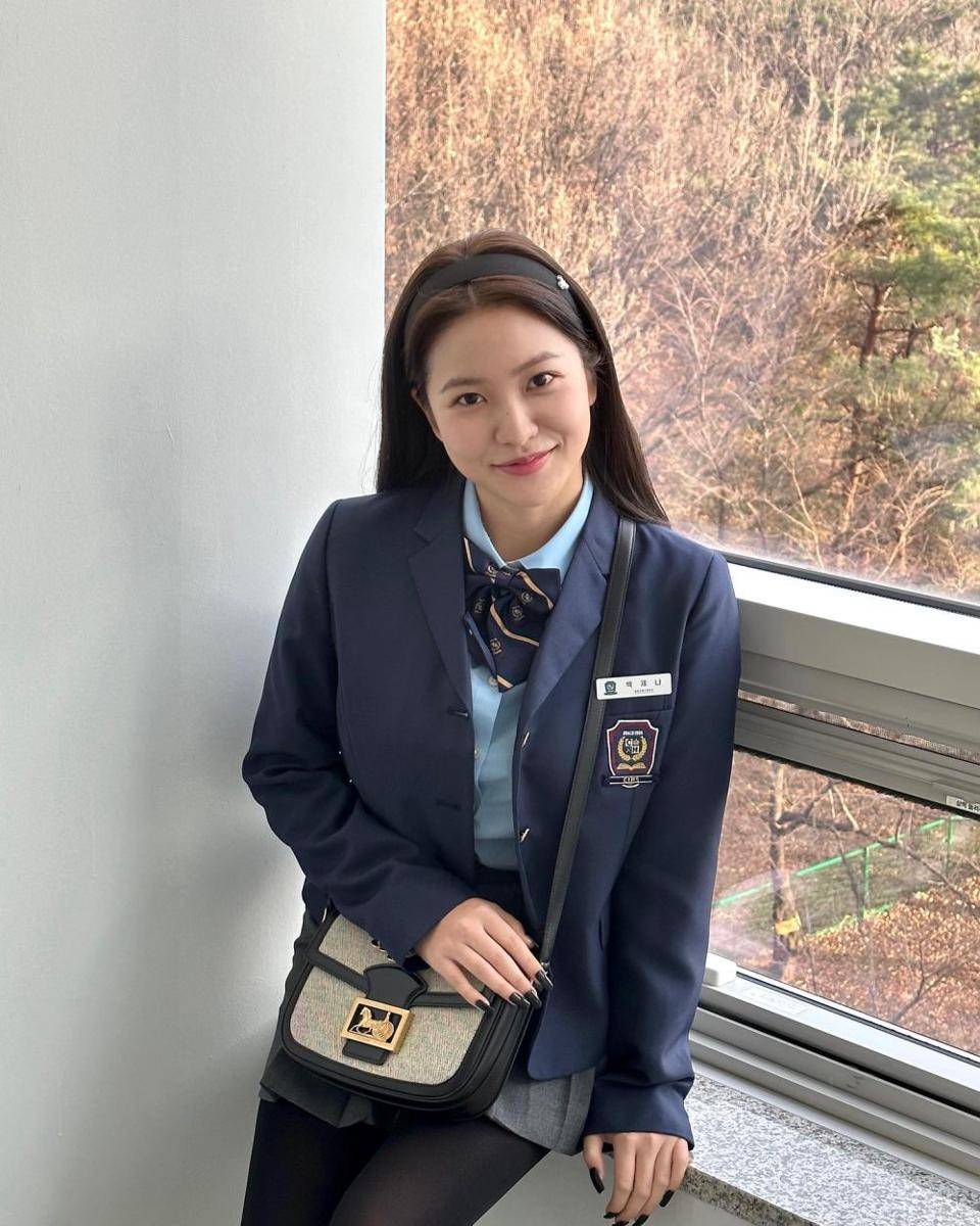 Yeri (Instagram.com/yerimiese)