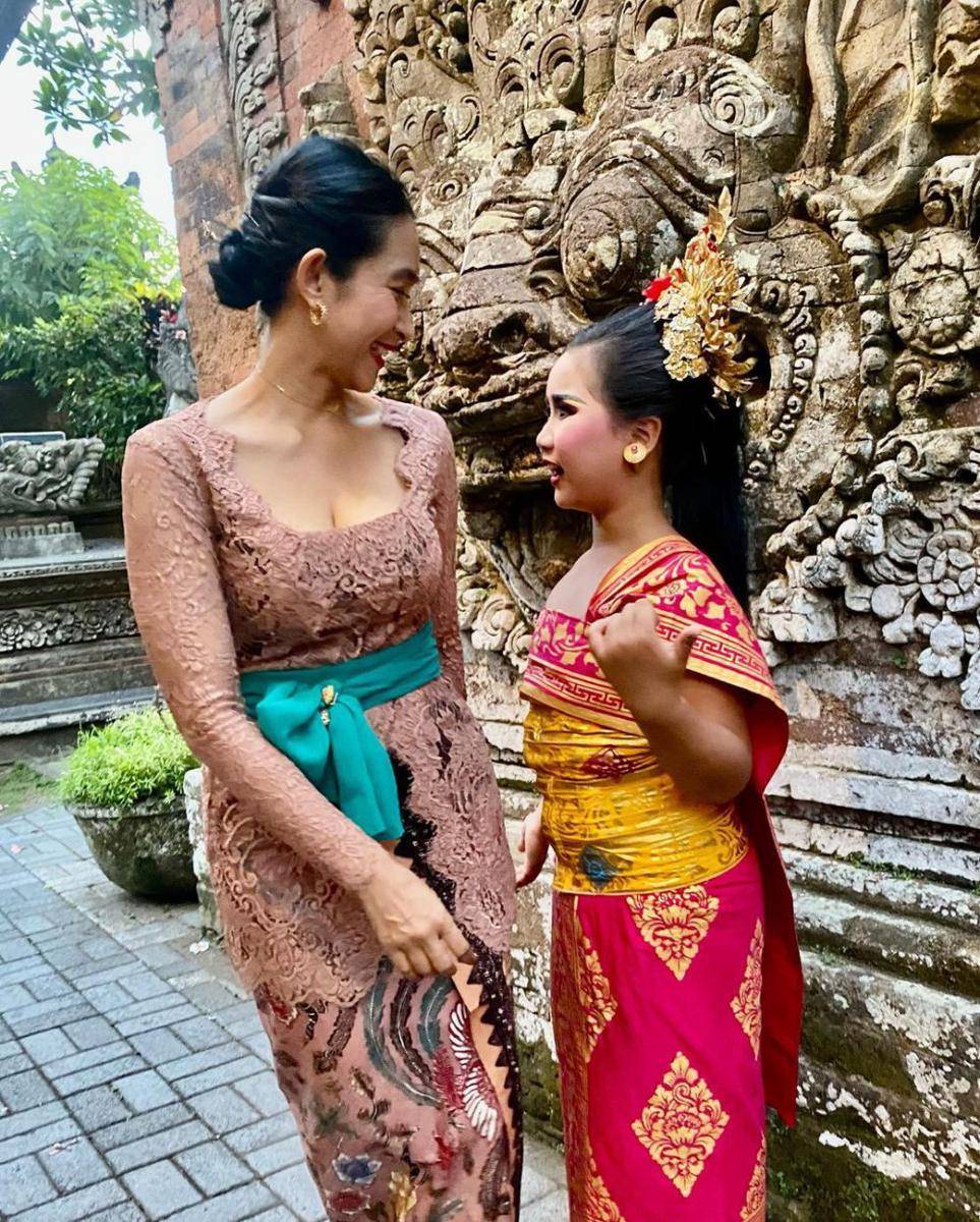potret Happy Salma dan sang putri (instagram.com/happysalma)