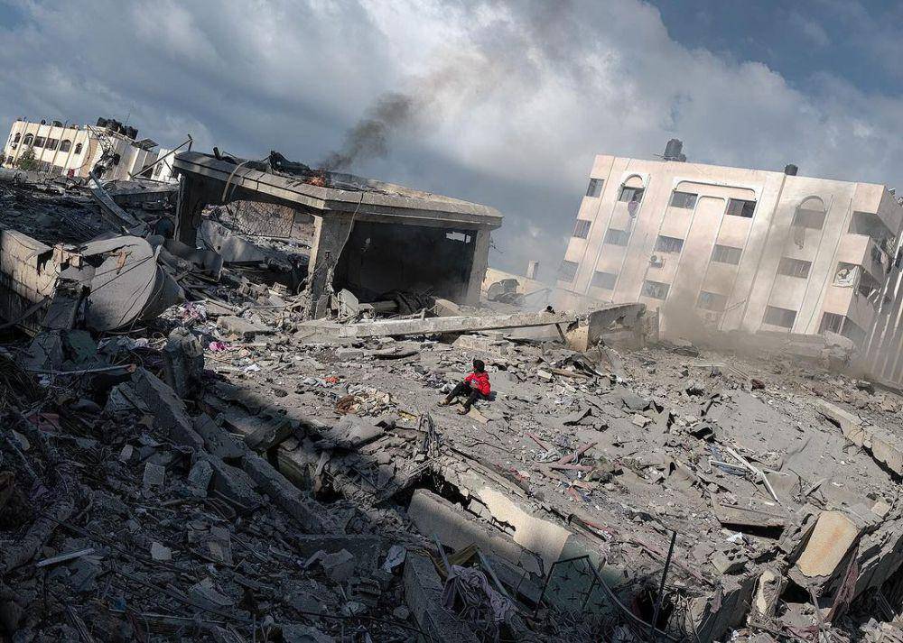 pesawat tempur israel memborbardir 4 tower perumahan warga di gaza (instagram.com/motaz_azaiza)