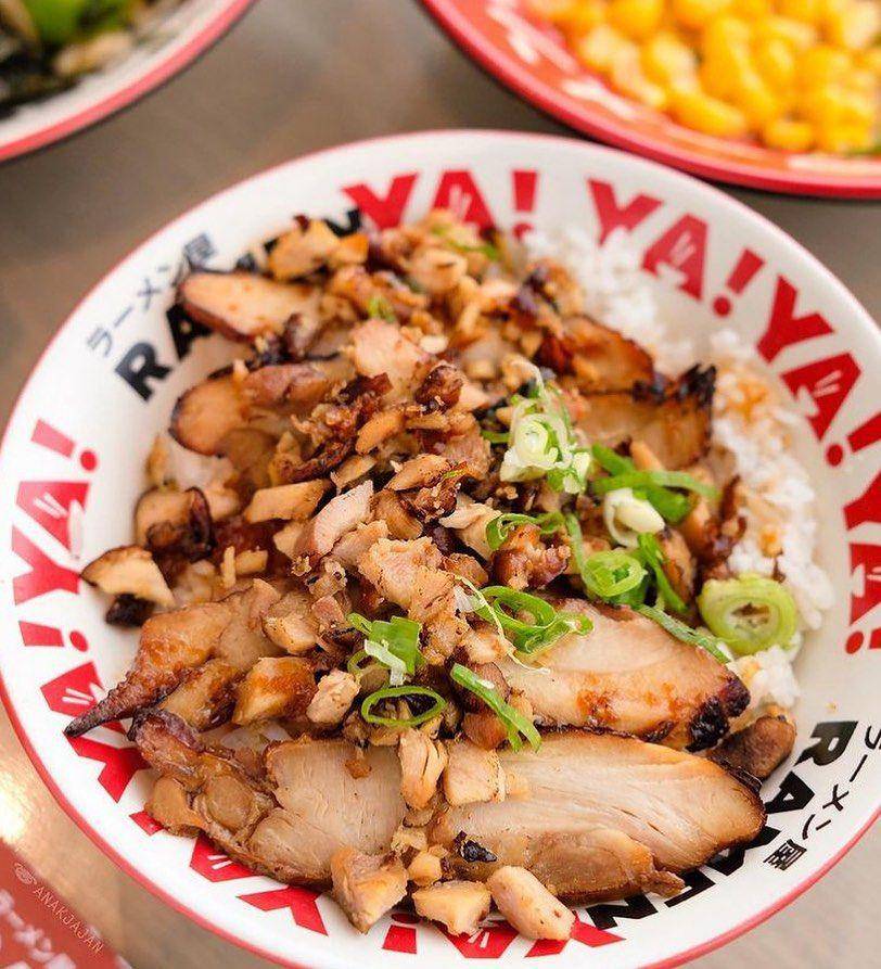 Potret menu Chicken Don di RamenYA! (instagram.com/ramenya.id)
