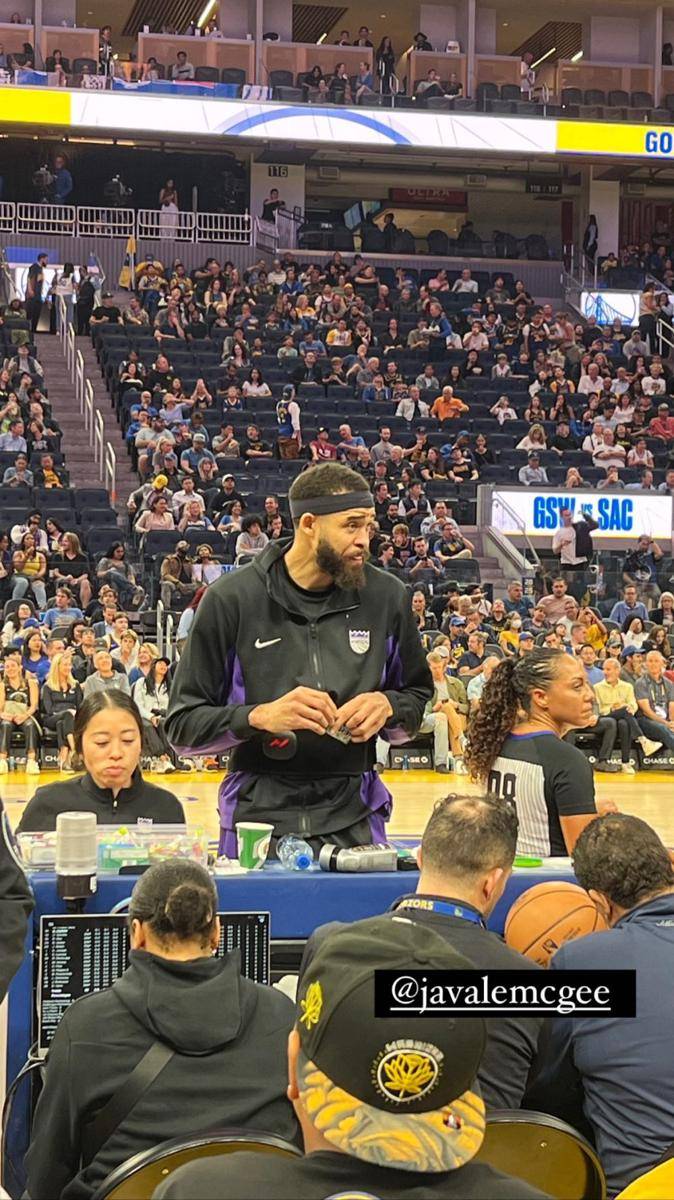 potret Ibnu Jamil dan Ririn Ekawati nonton NBA (instagram.com/ibnujamilo)