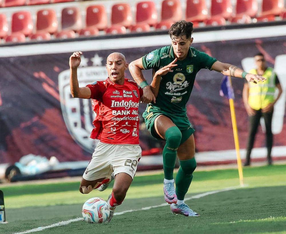 Jalannya pertandingan Bali United vs Persebaya Surabaya. (Instagram.com/baliunitedfc)