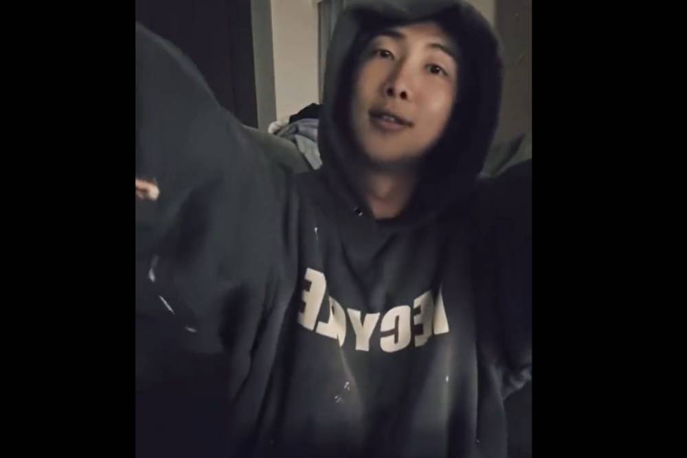 Weverse Live RM BTS (dok. Weverse/BTS)