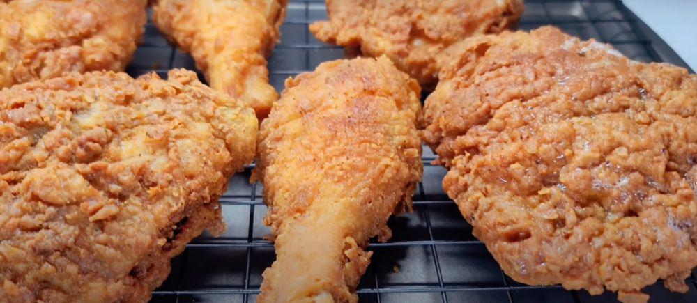 Resep Ayam Goreng Kari, Rasa Rempahnya Bikin Kamu Menari-nari
