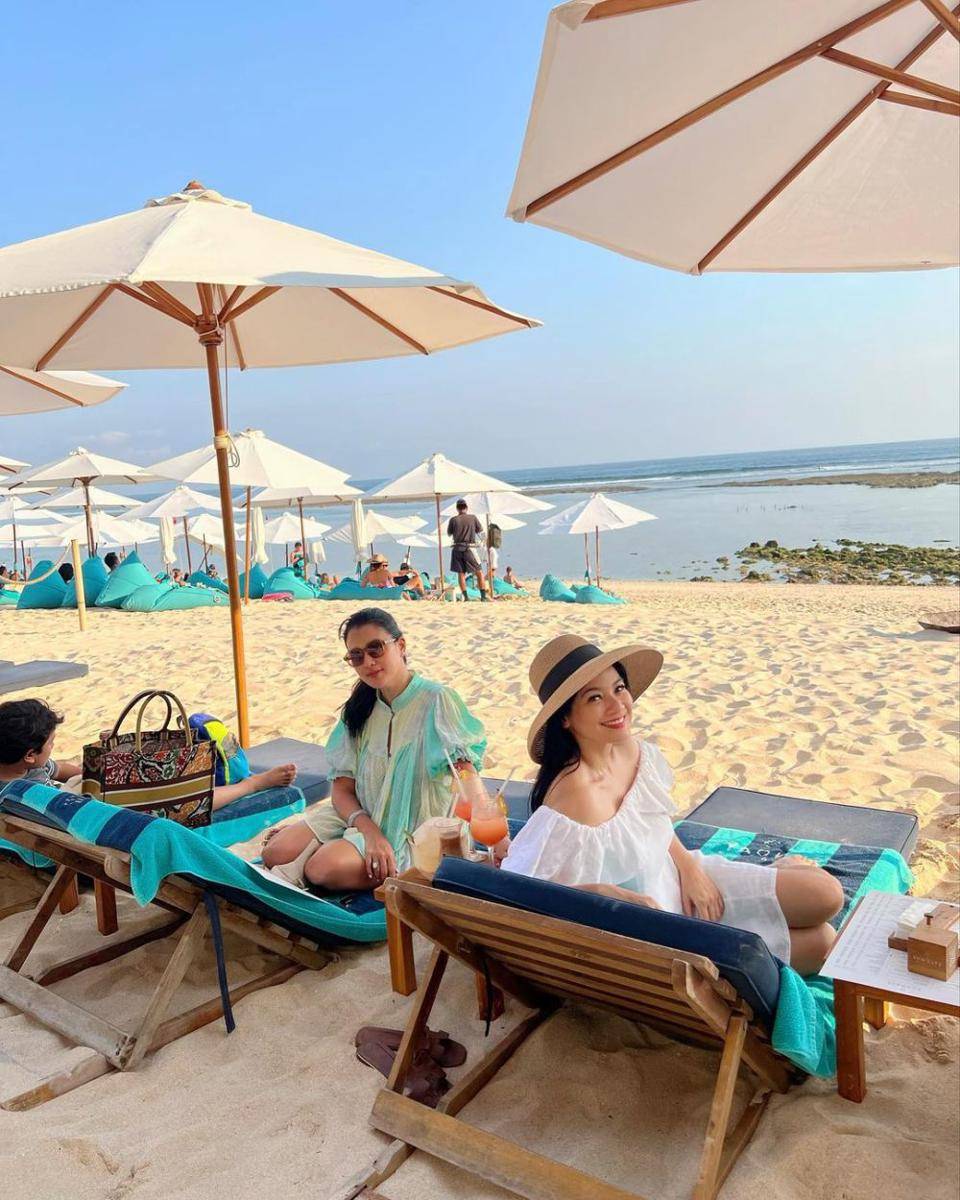 potret Titi Kamal dan sahabat (instagram.com/titi_kamall)