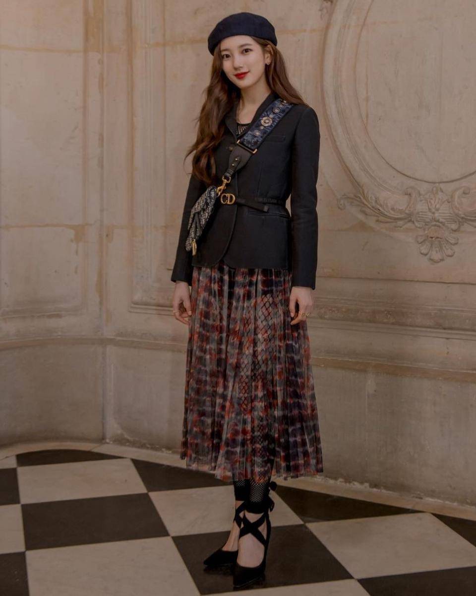Bae Suzy (instagram.com/skuukzky)