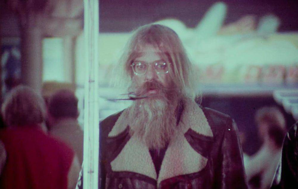 cuplikan film Hal (dok. Sundance/Hal)