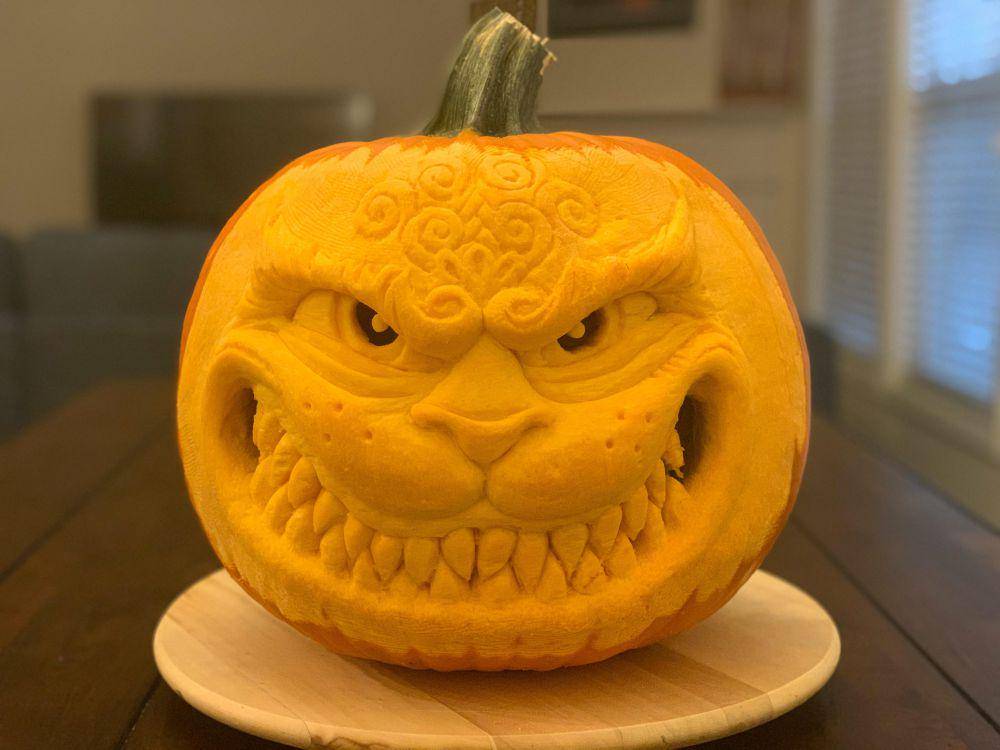 potret dekorasi labu Halloween nyentrik (reddit.com/user/Rocktave)